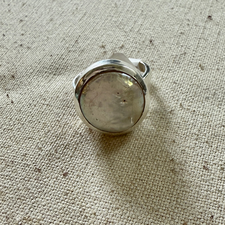 The Pearl Ring