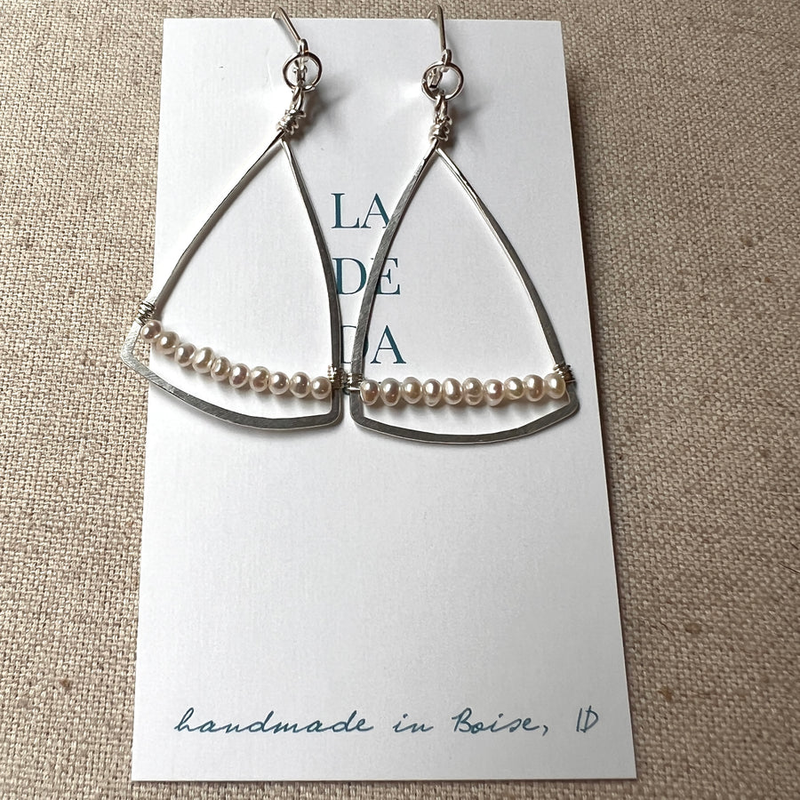 Modern Girl Pearl Earrings