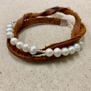 Pearl & Leather Wrap